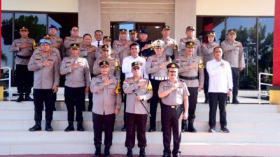 POLDA KEPRI GELAR UPACARA KENAIKAN PANGKAT PENGABDIAN DARI KOMBES POL MENJADI BRIGJEN POL JAKUB PRAJOGO, S.I.K., M.Si