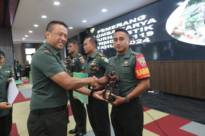 
Rumuskan Strategi Efisiensi dan Efektivitas Program, TNI AD Gelar Rakornis TMMD ke-120