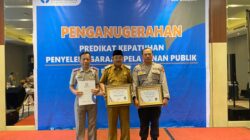 JUARA 1, Polres Tanjab Barat Terima Piagam Penghargaan Penganugrahan Predikat Penilaian Kepatuhan Penyelenggaraan Pelayanan Publik 2024 dari Ombudsman RI