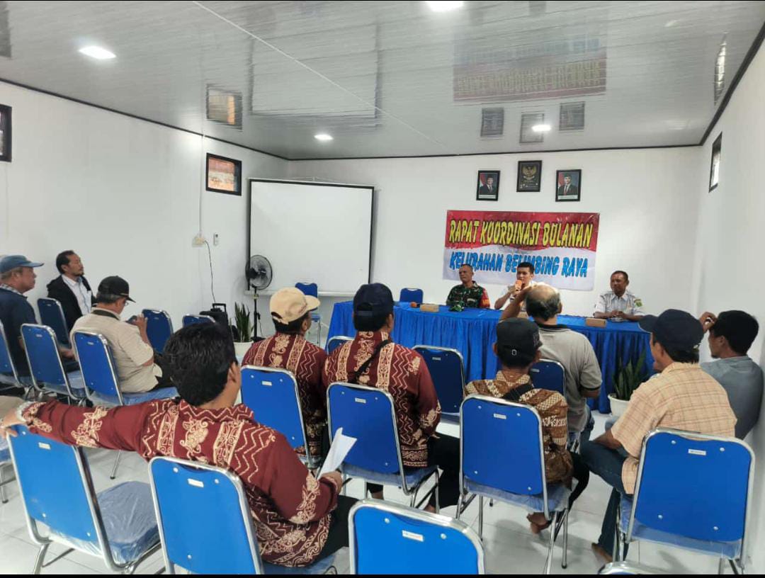 Rapat Bulanan Kelurahan Belimbing Raya: Lurah Apresiasi Babinsa Sertu Riban