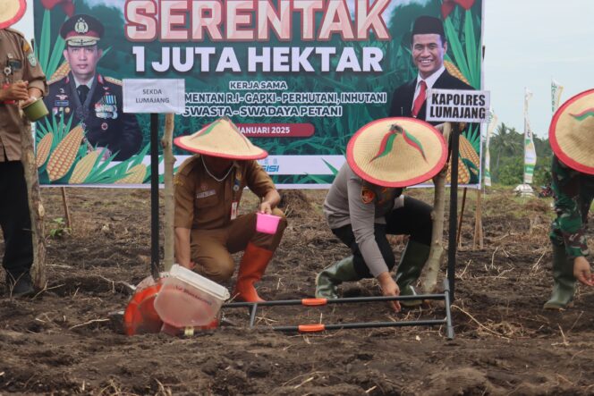 
Polres Lumajang Tanam Jagung 1 Juta Hektar Dukung Swasembada Pangan