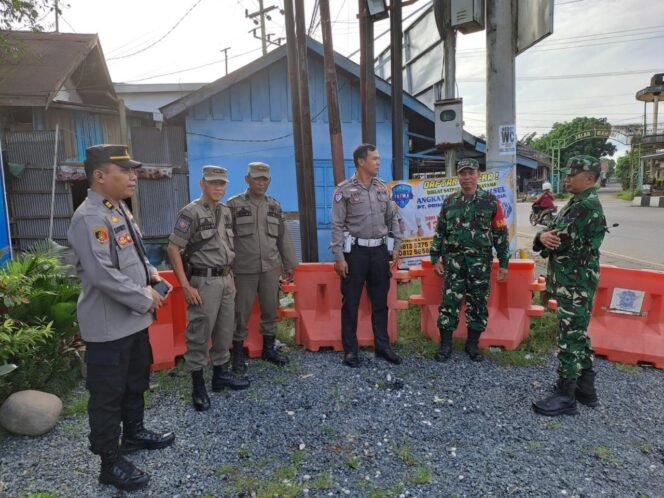 
					Sinergi TNI-Polri Sukseskan Operasi Ketupat Intan 2025 di Tanah Laut