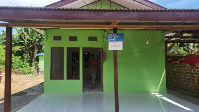 
TMMD Ke-124. Listrik Bantu Anak-Anak Yeflio Belajar Malam