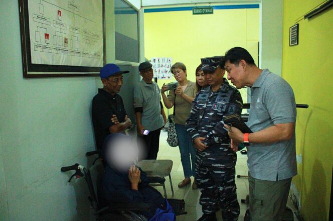 
Rumkital TNI AL dan INTI Kepri Gelar Baksos Kaki Palsu
