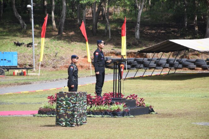 
Kapolda Papua Barat Daya Resmikan Satbrimob, Tegaskan Komitmen Jaga Keamanan Kawasan Timur Indonesia