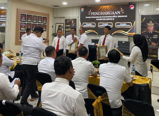 Satresnarkoba Polres Probolinggo Kota Raih Penghargaan Polda Jatim