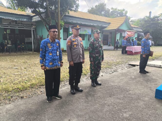 Sinergi TNI dan ASN, Serka Emanuel Hadiri Upacara Hari Kesadaran