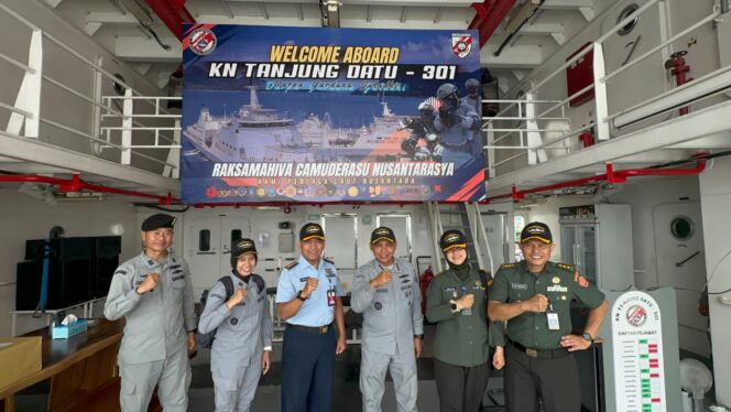 
Sistem Persenjataan KN Tanjung Datu-301 Ditinjau Kemhan RI