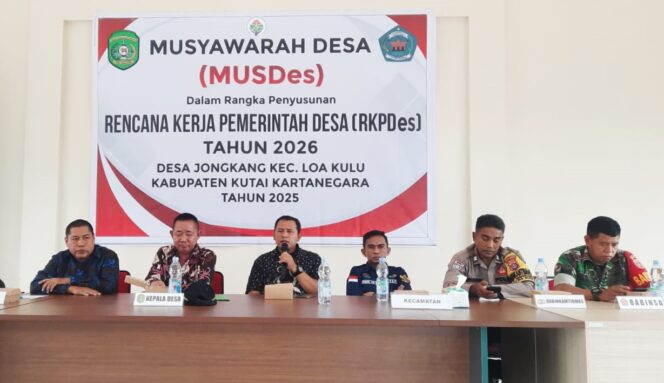 
Hadiri Musdes, Babinsa Jongkang Harap Penyusunan RKPDes Berdasarkan Aspirasi Masyarakat