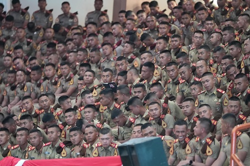 2.000 Capaja TNI-Polri Terima Pembekalan Patriotisme dari Menhan RI