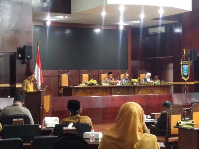 
DPRD dan Pemkab Bahas KUA-PPAS P-APBD 2025 Probolinggo Defisit 173 M