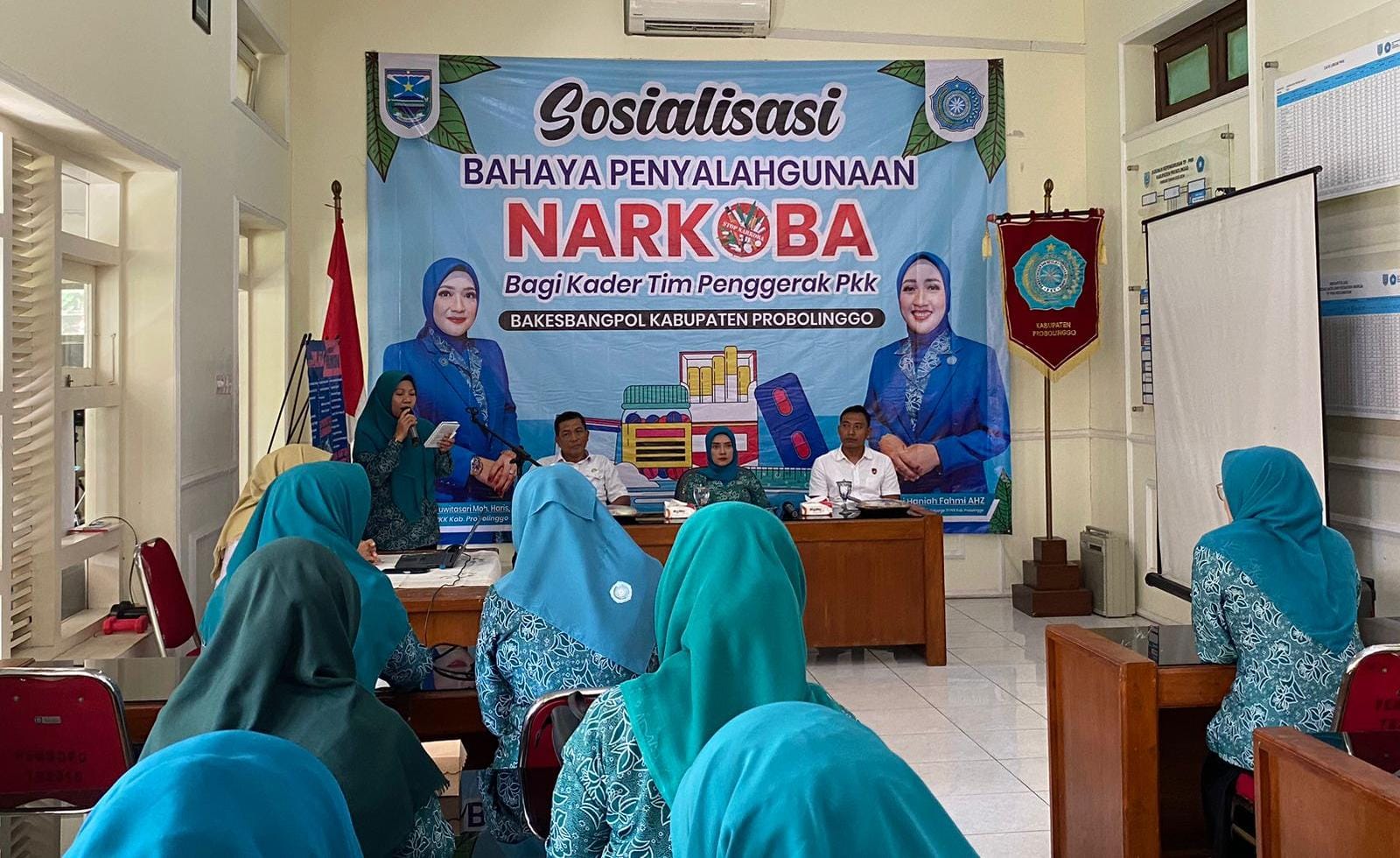 Bakesbangpol-TP PKK Probolinggo Berikan Sosialisasi Bahaya Penyalahgunaan Narkoba