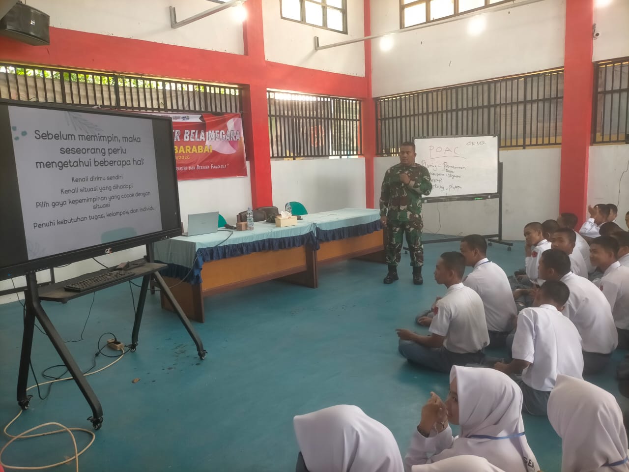 Siswa Baru SMKN 2 Barabai Dapat Pembekalan Wawasan Kebangsaan dari Danramil