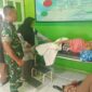 Wujud Kepedulian, Babinsa Jenguk Warga Sakit di Puskesmas