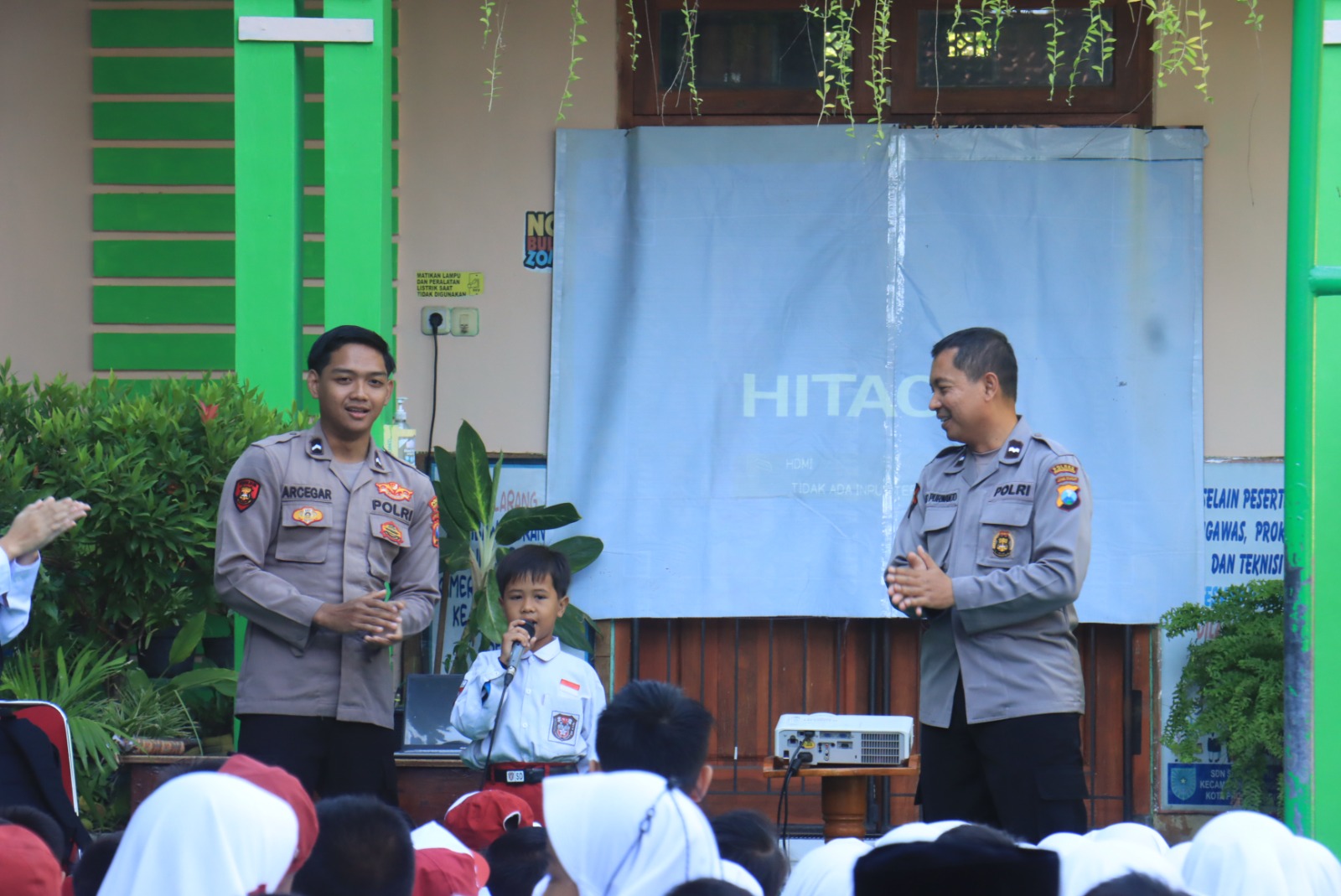 Antisipasi Bullying, Polres Probolinggo Kota Gelar Sosialisasi Perlindungan Anak di SDN Sukabumi 10