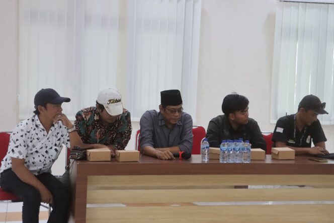 
AKBP Wahyudin Latif Tekankan Sinergi LSM-Ormas Jaga Probolinggo