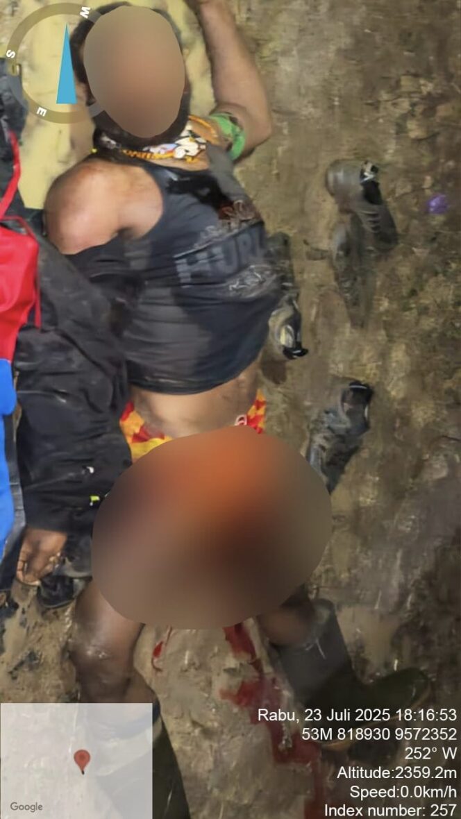 
Satgas Gabungan TNI Lumpuhkan Dua Anggota OPM dan Amankan Dokumen Penting