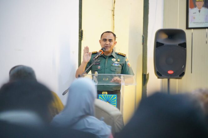 
Dandim Iwan Hermaya Hadiri Sosialisasi Kawasan Tanpa Rokok Probolinggo