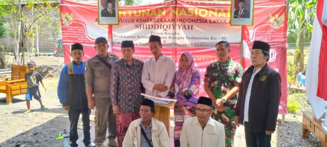 Batituud Koramil Tongas Serma Ali Hadiri Penyerahan Rumah Syukur
