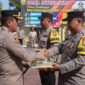 Apel Pagi Polres Probolinggo Warnai Pemberian Penghargaan Bhabinkamtibmas