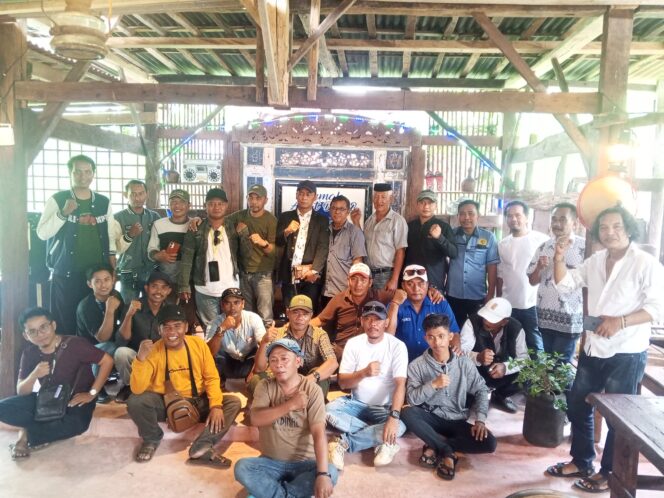 
Ngopi Bareng LSM dan Media Probolinggo, Perkuat Kontrol Sosial