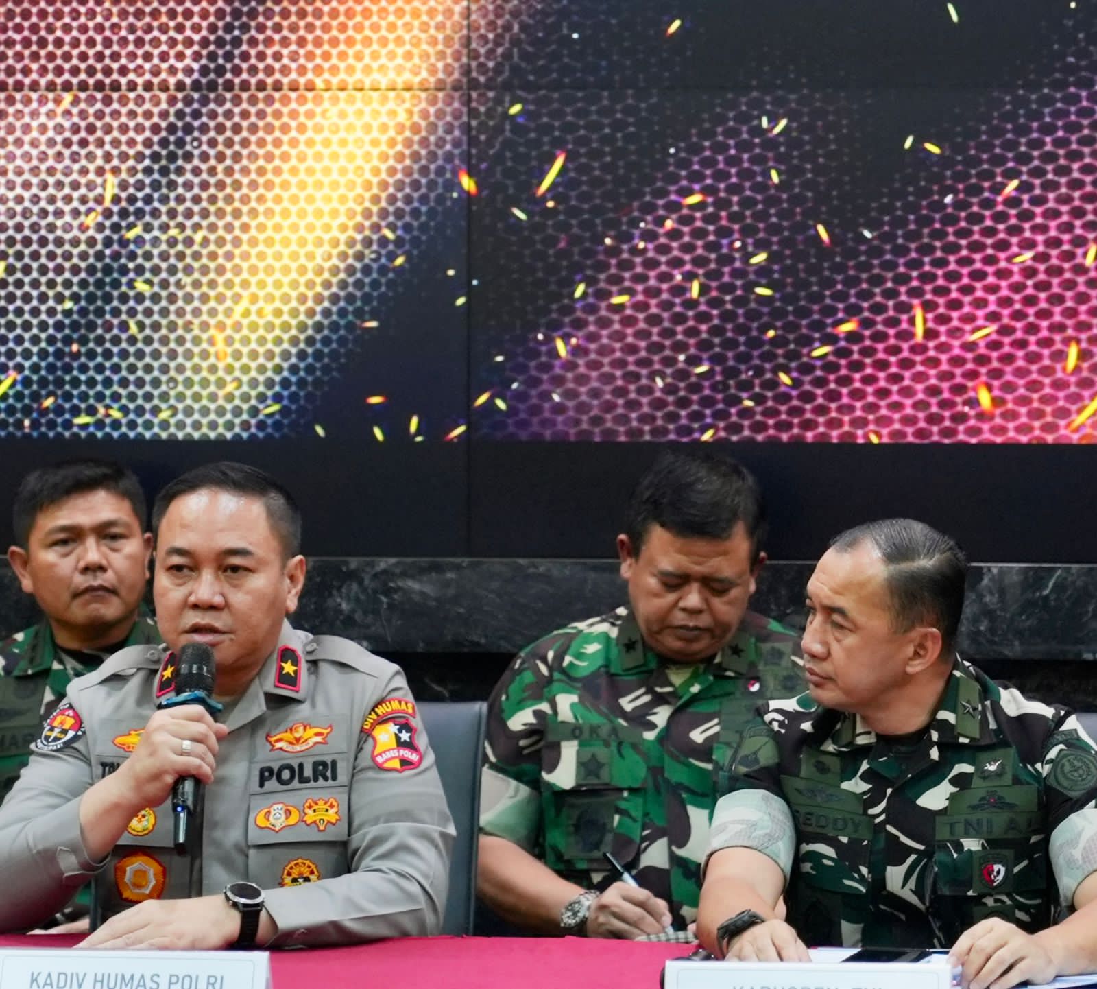 Kapuspen TNI Beberkan Fakta-Fakta Terkait Tuduhan TNI Jadi Provokator Unjuk Rasa