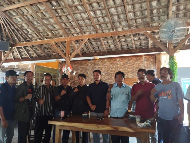 
Korlap BEM Probolinggo Raya Klarifikasi Ucapan Kontroversial dan Minta Maaf