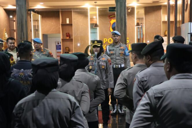 
					Polres Kendal Gelar Apel Siaga dan Patroli Skala Besar Jaga Kondusivitas Libur Nasional*