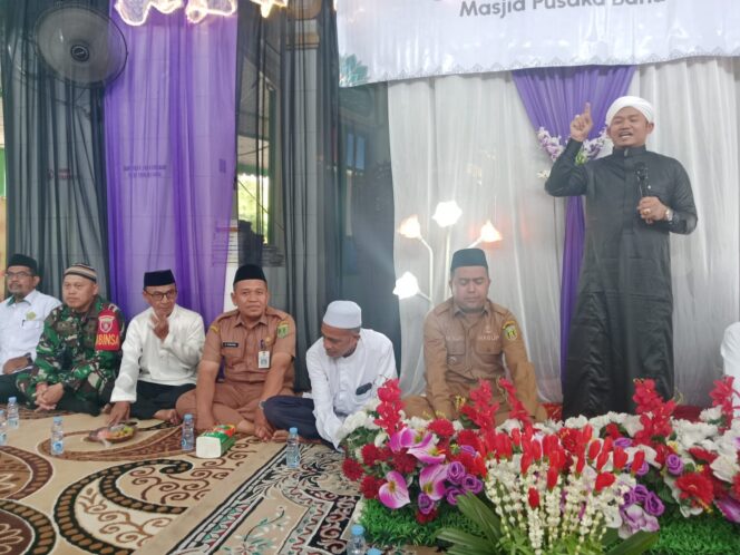 Babinsa Koramil 1008-06/Banua Lawas Hadiri Peringatan Maulid Nabi Muhammad SAW di Masjid Pusaka