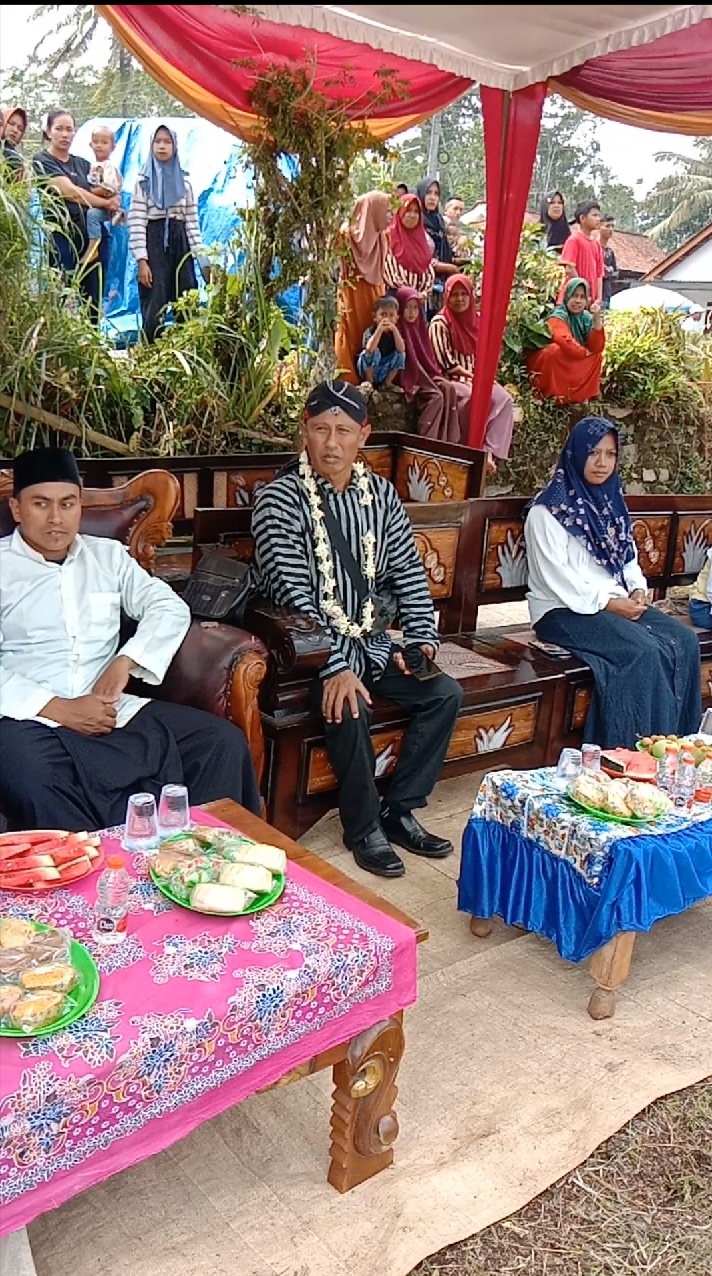 Ritual Selamatan Desa Tiris Probolinggo: Tradisi Turun-Temurun Wujud Syukur dan Doa Keselamatan