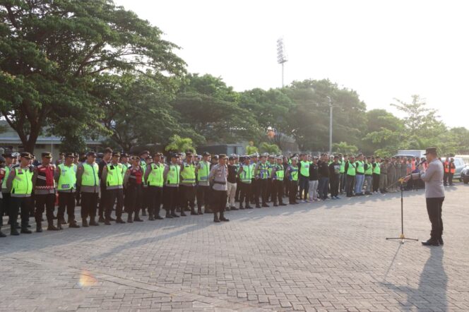 
					Polres Jepara Terjunkan 507 Personel Gabungan Amankan Laga Persijap vs Persik Kediri*