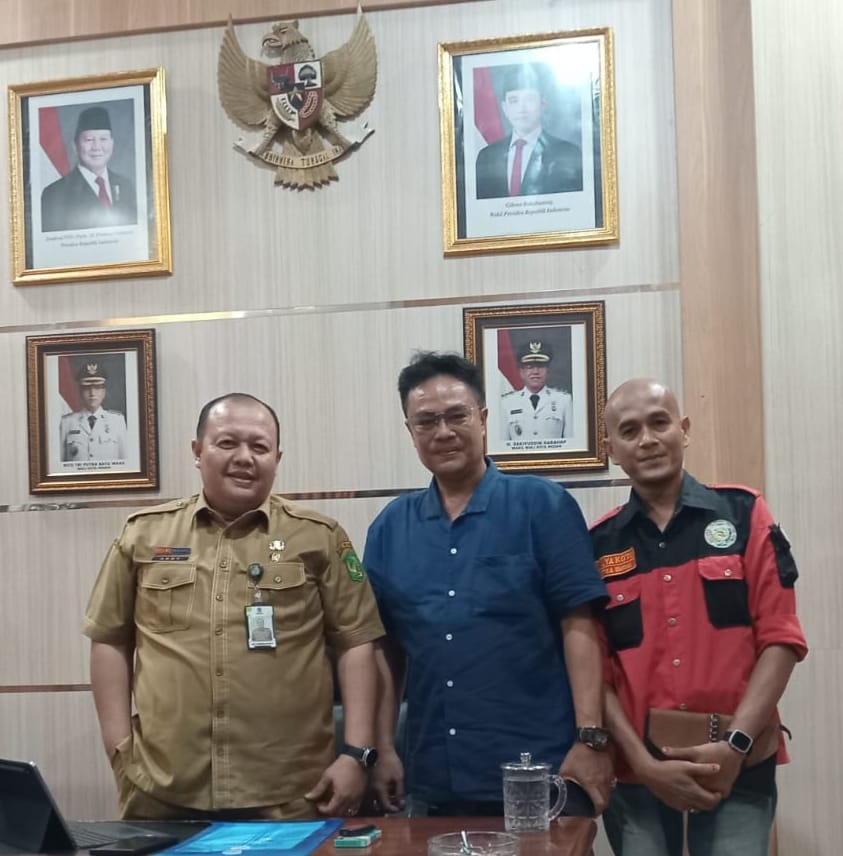 Ketua PJS Apresiasi Program Tebus Ijazah Dinas Pendidikan Kota Medan*