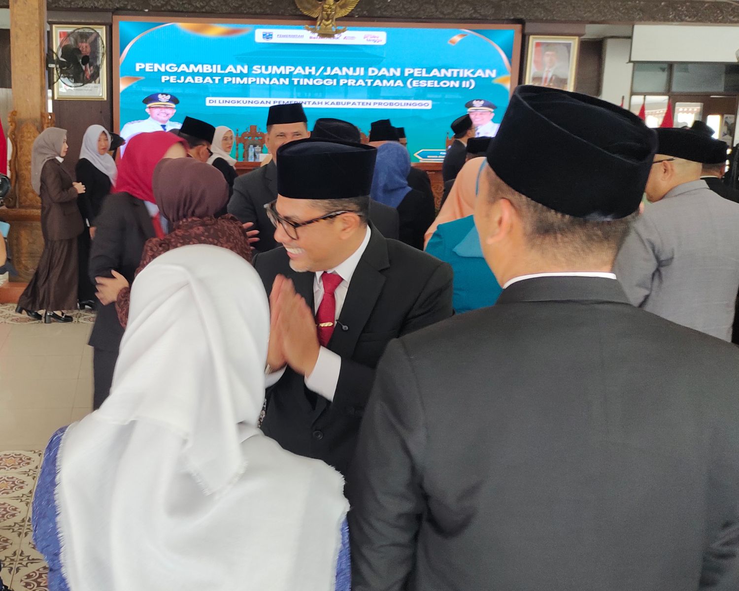 Bupati Probolinggo Tegas atau Tergelincir? Ucapan soal Jangan Menernak LSM dan Media Picu Polemik di Kalangan Publik
