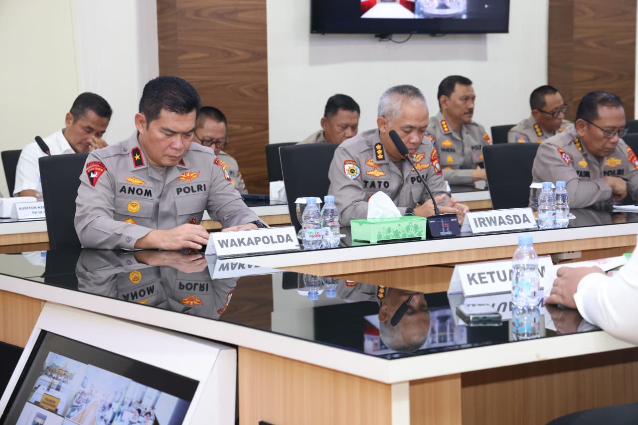 TAKLIMAT AKHIR AUDIT KINERJA ITWASUM POLRI TAHUN 2025 DI POLDA KEPRI: PERKUAT TRANSPARANSI DAN AKUNTABILITAS*