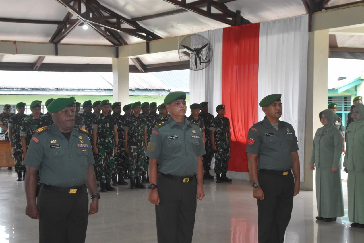 Dandim 1710/Mimika Pimpin Acara Korps Raport Kenaikan Pangkat Prajurit Kodim 1710/Mimika