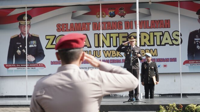 Kapolres Probolinggo Kota Pimpin Upacara Hari Kesaktian Pancasila, 9 Anggota Terima Penghargaan