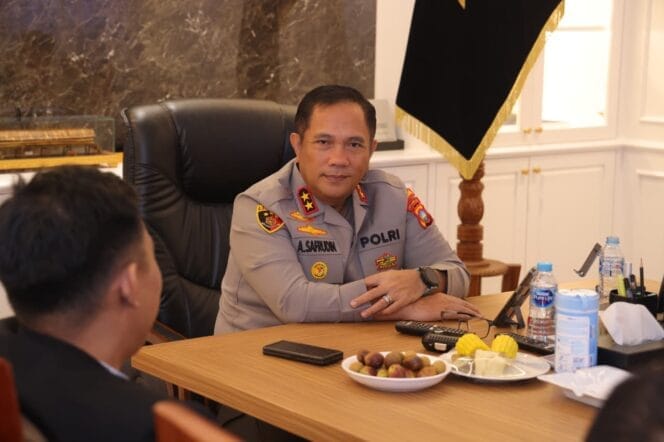 
KAPOLDA KEPRI TERIMA SILATURAHMI TRIBUN BATAM TAHUN 2025*