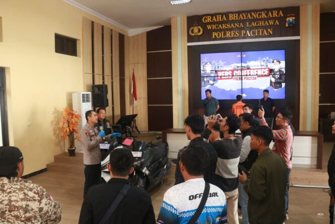 
					Polres Pacitan Berhasil Amankan Tersangka Curanmor dan 2 Unit Motor Hasil Curian*