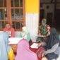 Babinsa Panggungasri Dampingi Kegiatan Posyandu, Wujud Kepedulian Terhadap Kesehatan Warga