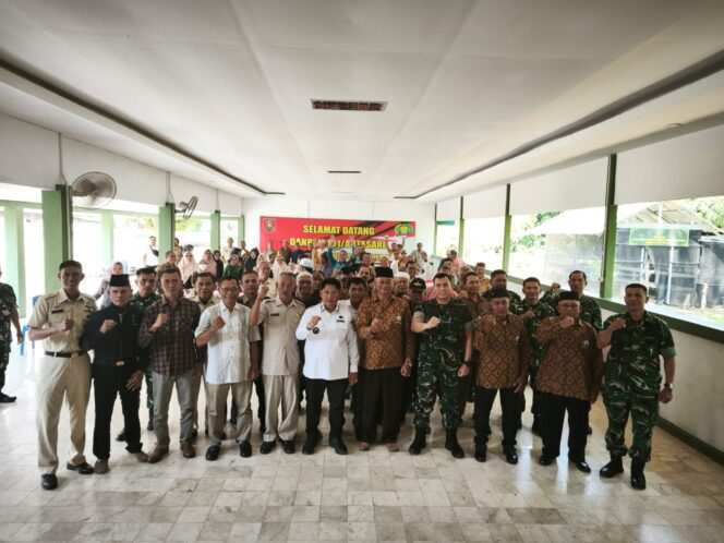 
					Penuh Keakraban, Keluarga Besar TNI AD Kabupaten HST Gelar Silaturahmi di Kodim 1002/HST