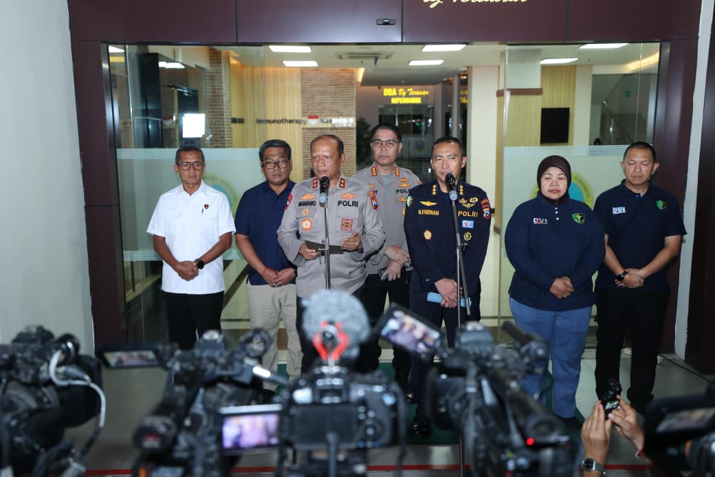 Polda Jatim Bentuk Tim Gabungan Tangani Kasus Ponpes Al-Khoziny Sidoarjo*