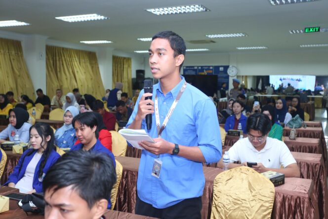 
BINCANG KAPOLDA KEPRI BERSAMA MAHASISWA: WUJUDKAN KEPRI YANG AMAN DAN KONDUSIF*