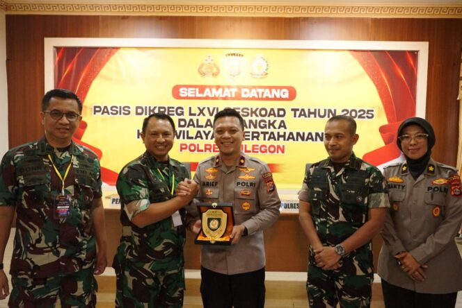 
Wakapolres Cilegon Kompol Arif Nazaruddin Sambut Baik Kunjungan KKL Pasis Seskoad Dikreg LXVI Tahun 2025
