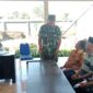 Serka Rokip Pastikan Penyaluran PKH Lansia di Leces Berjalan Aman dan Transparan