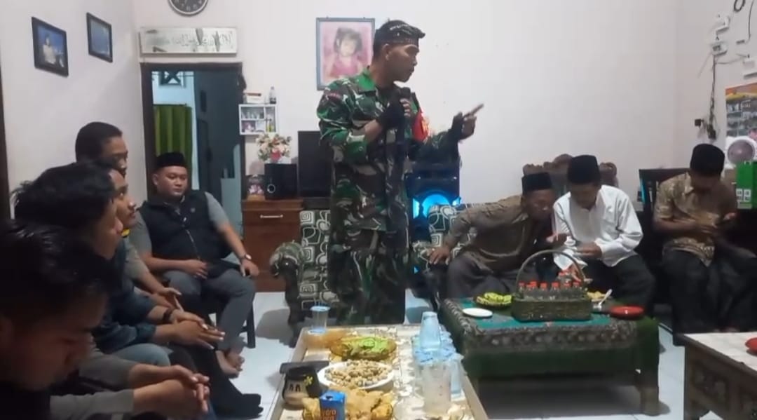 Babinsa Pakistaji Hadiri Rapat koordinasi Bahas Keamanan Wilayah dan Ketentraman Masyarakat di Wonoasih