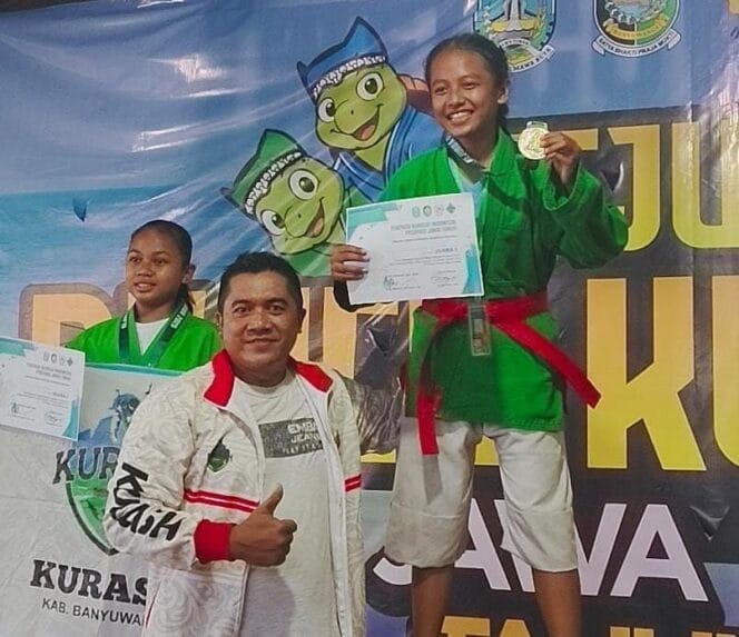 
Ferkushi Probolinggo Ukir Sejarah, Juara Umum Kejurda Kurash Jatim 2025 di Pantai Cacalan
