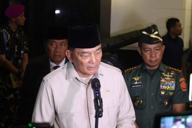 
					Panglima TNI Dampingi Menhan RI Terima Kunjungan Menhan Afrika Selatan, Bahas Kerja Sama Pertahanan