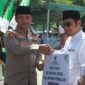 Semarak Hari Santri 2025 di Alun-Alun Kraksaan, Kapolres Probolinggo Tekankan Peran Santri Kawal Peradaban Dunia Semarak Hari Santri 2025 di Alun-Alun Kraksaan, Kapolres Probolinggo Tekankan Peran Santri Kawal Peradaban Dunia