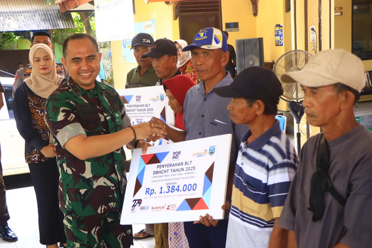 Letkol Arh Iwan Hermaya: BLT DBHCHT Bukti Negara Hadir Bagi Buruh Tani Tembakau Letkol Arh Iwan Hermaya: BLT DBHCHT Bukti Negara Hadir Bagi Buruh Tani Tembakau