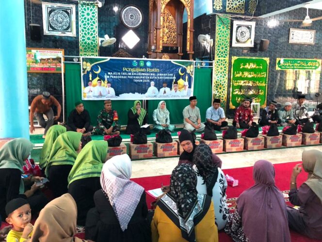 
					Babinsa Sidomulyo Sebut Pengajian Rutin Sarana Pererat Ukhuwah Islamiyah